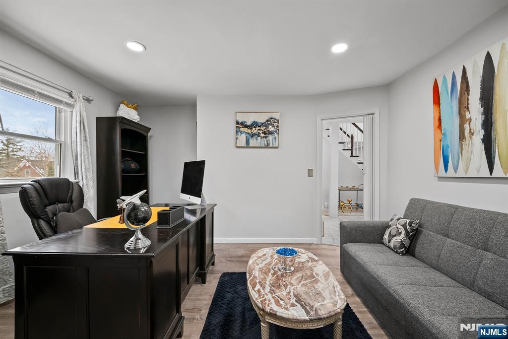 201 Newark Pompton Turnpike