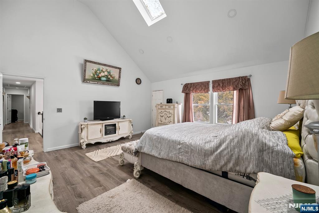 201 Newark Pompton Turnpike