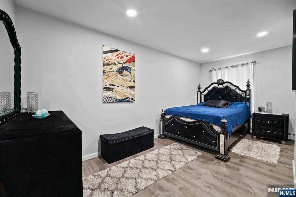 201 Newark Pompton Turnpike