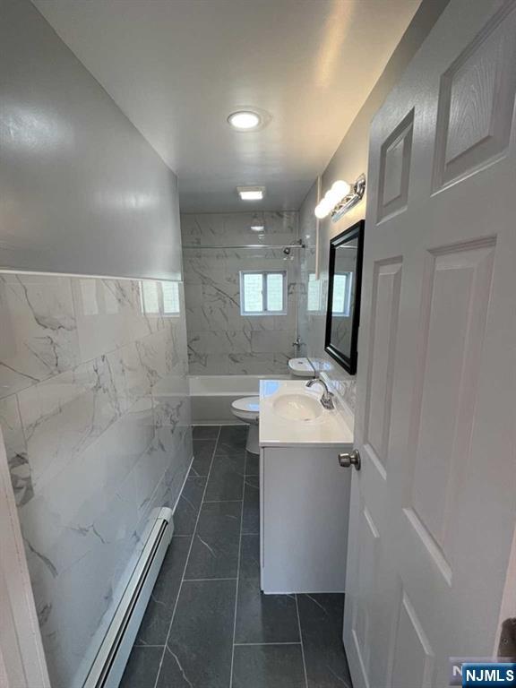 215 William, Harrison, NJ, 07029