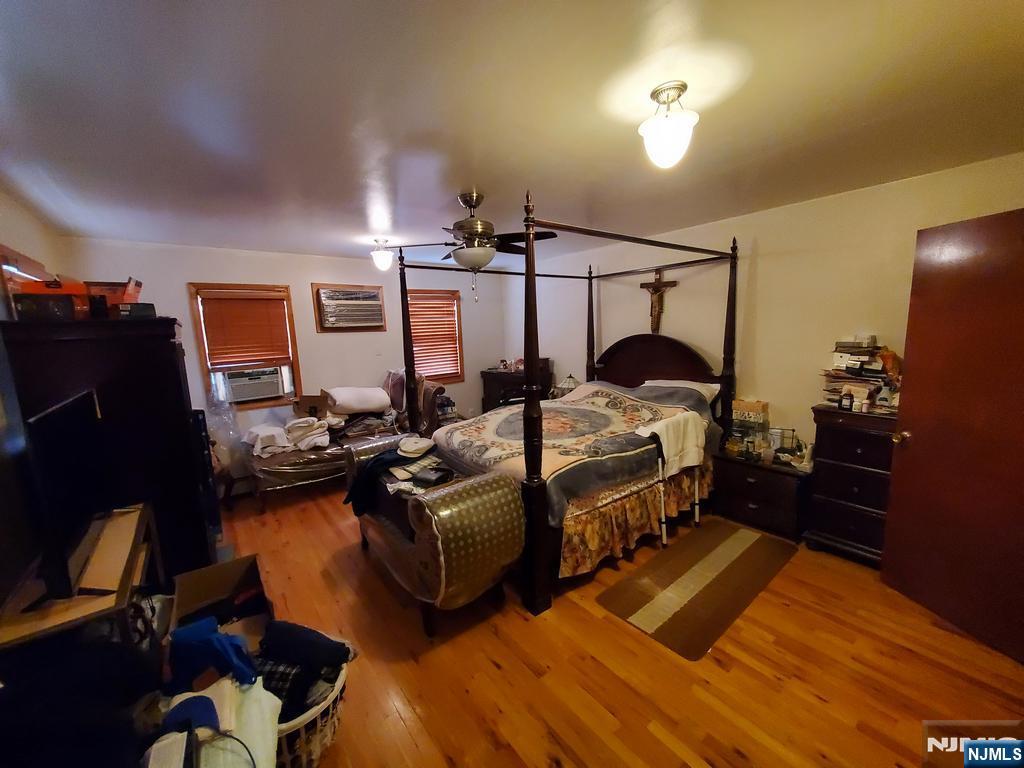 439 8th Street - Photo 3