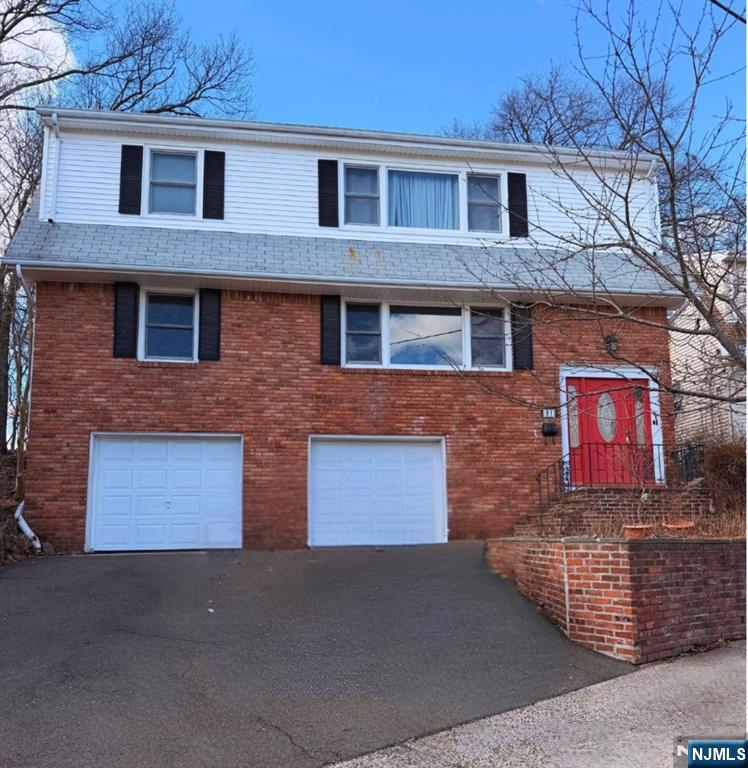 81 Lakeshore Drive - Photo 1