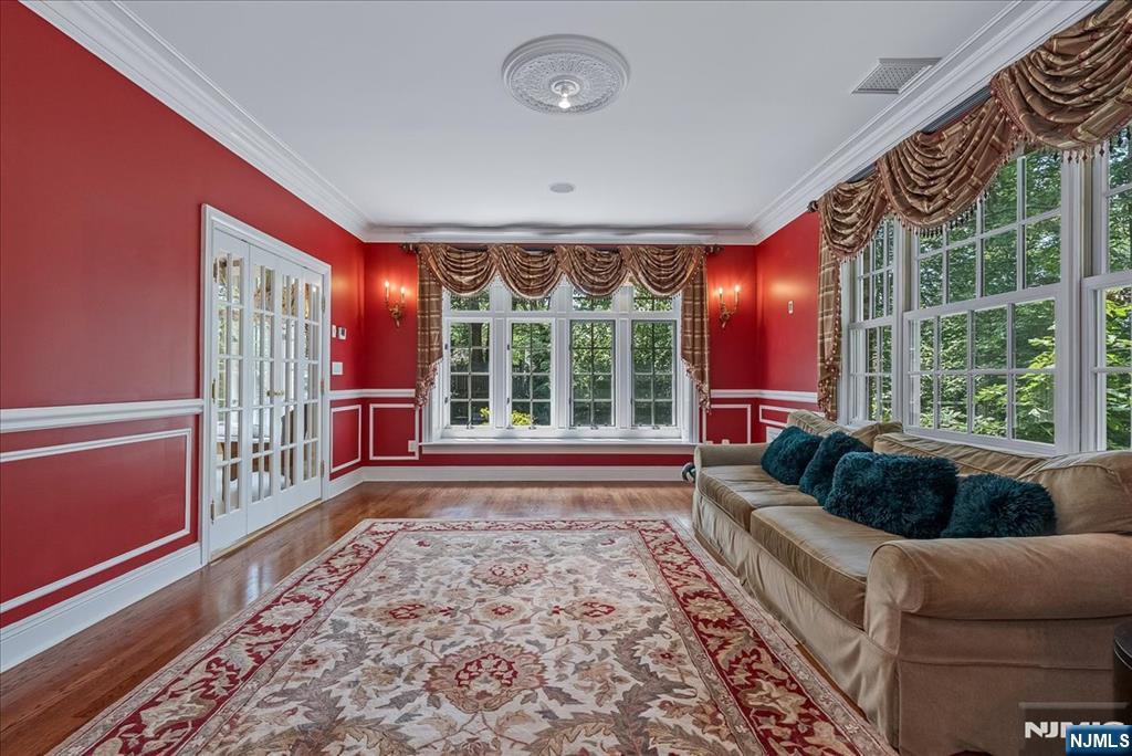 294 Oakwood Road