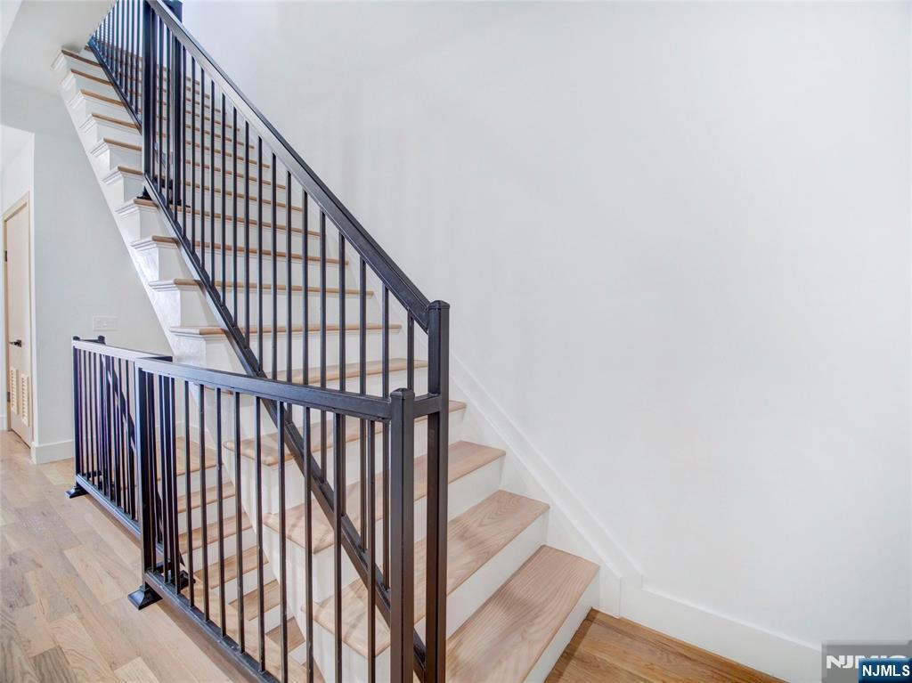 231 Clinton Avenue #2