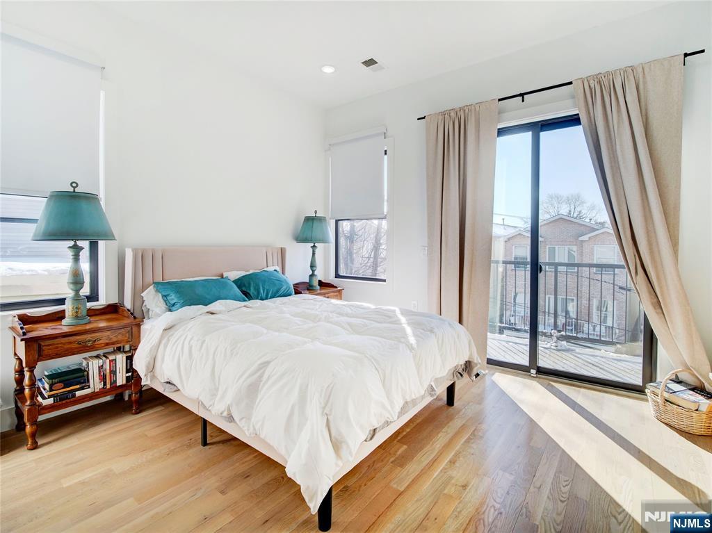 231 Clinton Avenue #2