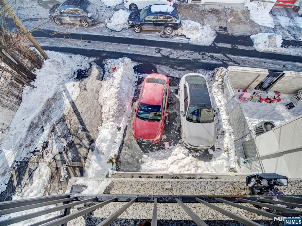 231 Clinton Avenue #2