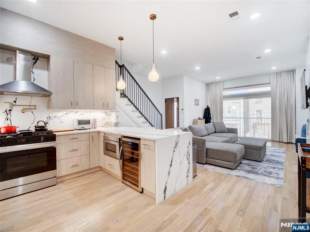 231 Clinton Avenue #2