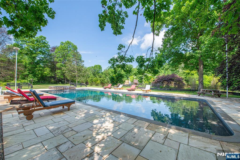 62 Mount Pleasant Road, Knowlton, NJ, 07832