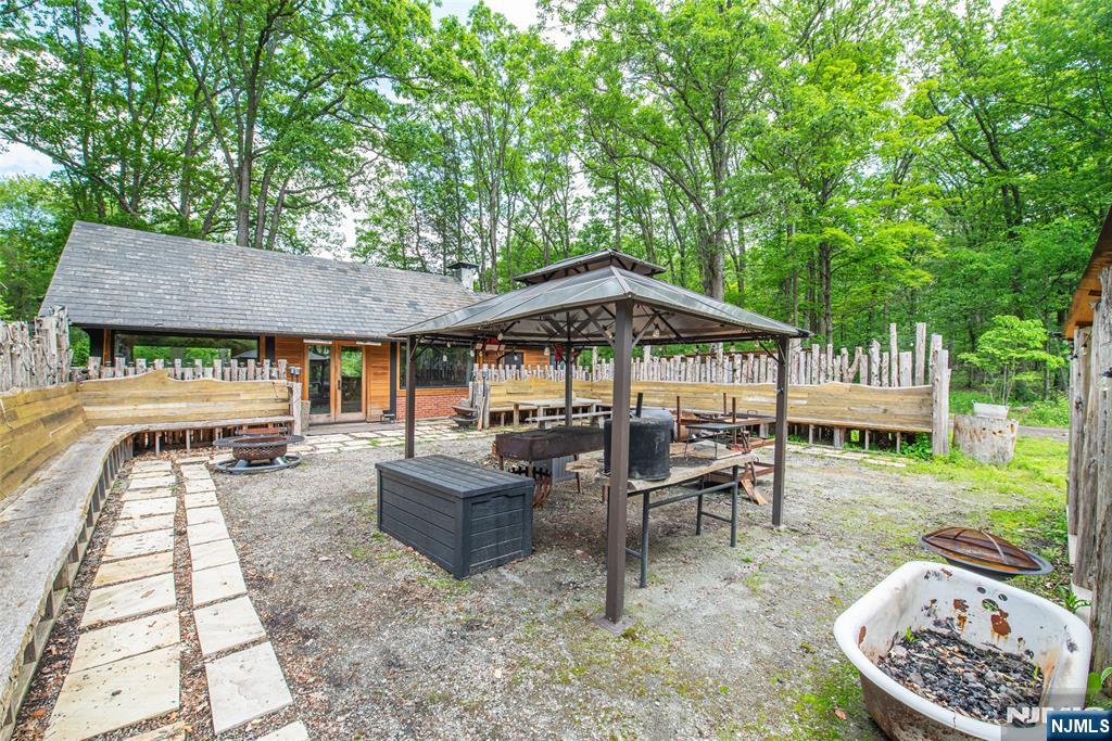 62 Mount Pleasant Road, Knowlton, NJ, 07832