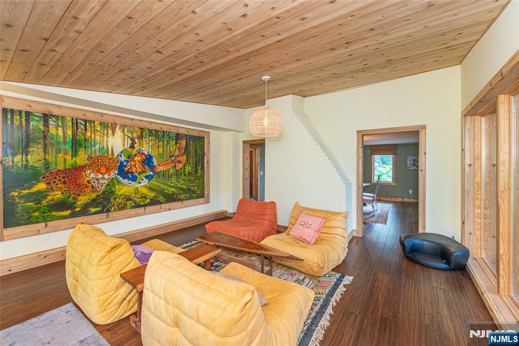 62 Mount Pleasant Road, Knowlton, NJ, 07832