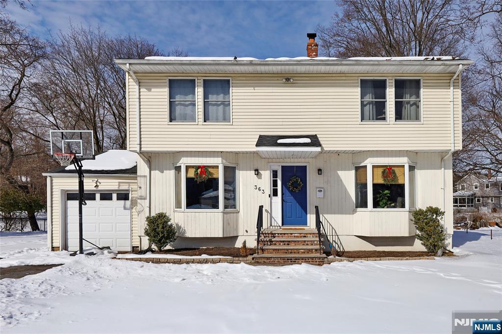 5-33 1st Street, Fair Lawn, NJ, 07410