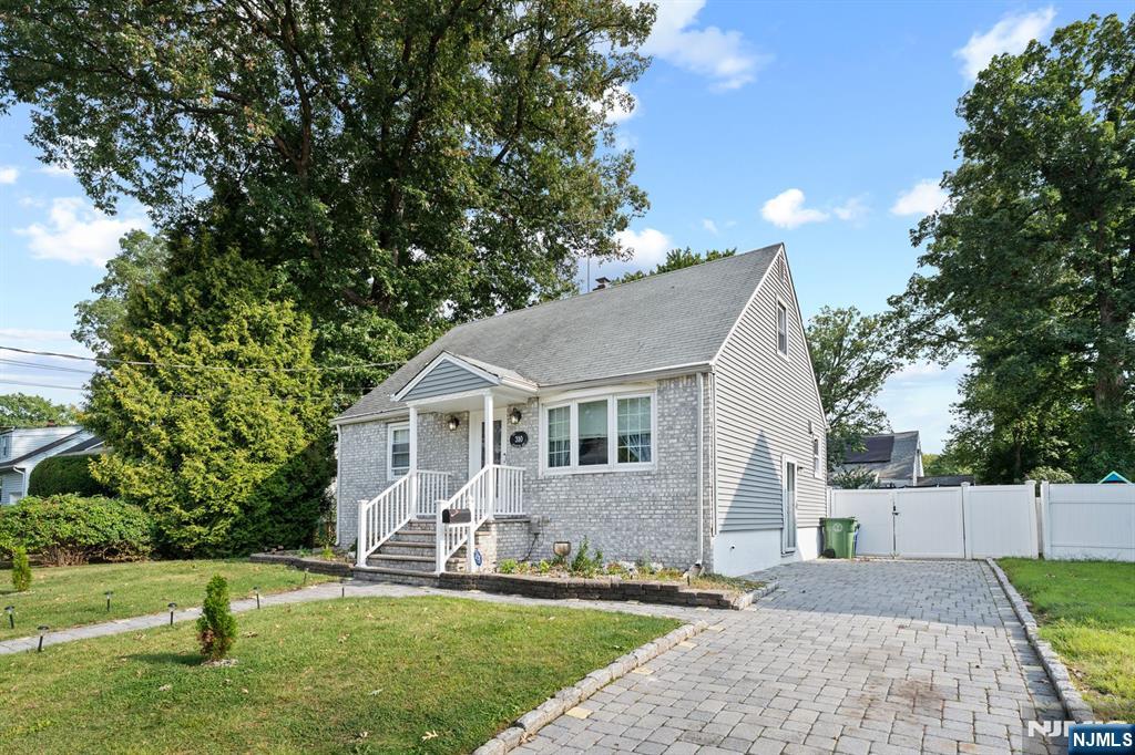 1018 palisade, Fort Lee, NJ, 07024