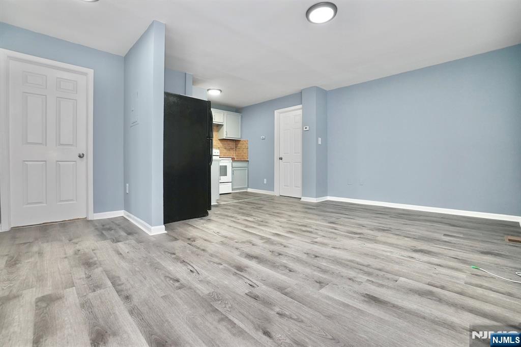 51 Demarest Street - Photo 2