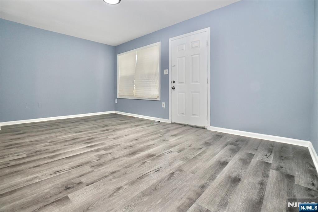 51 Demarest Street - Photo 4