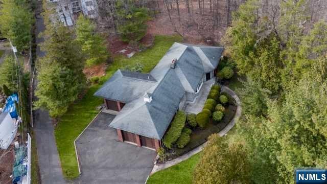 44 Fairmount Road, Ridgewood, NJ, 07450