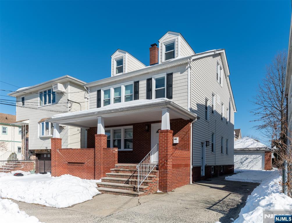 79 Rose Ter, Newark City, NJ, 07108-1618