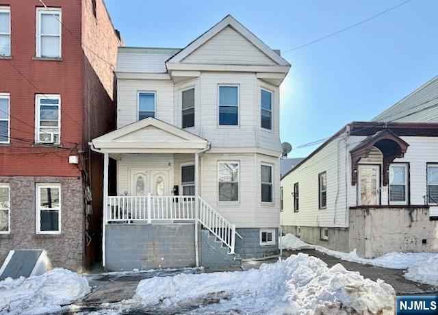 215 William, Harrison, NJ, 07029