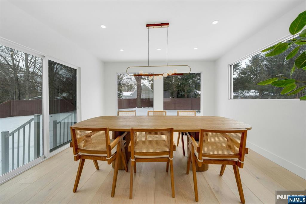 27 Knickerbocker Road, Closter, NJ, 07624