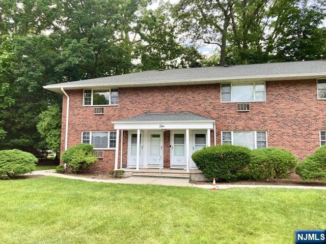 348A Boulevard, Hasbrouck Heights, NJ, 07604