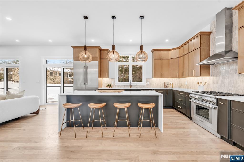 623 Alberta Drive, Paramus, NJ, 07652