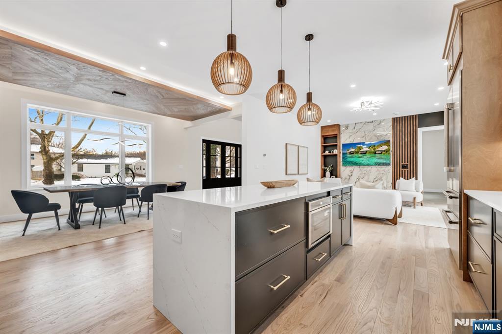 623 Alberta Drive, Paramus, NJ, 07652