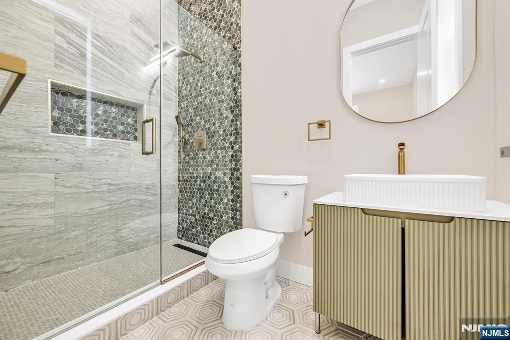 623 Alberta Drive, Paramus, NJ, 07652