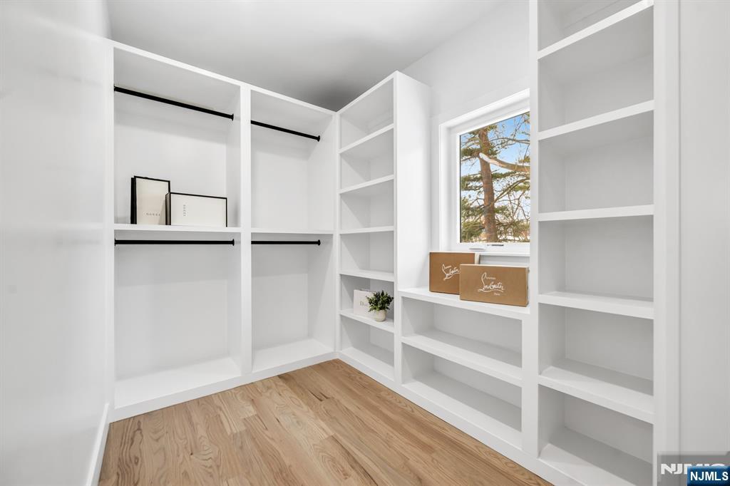 623 Alberta Drive, Paramus, NJ, 07652