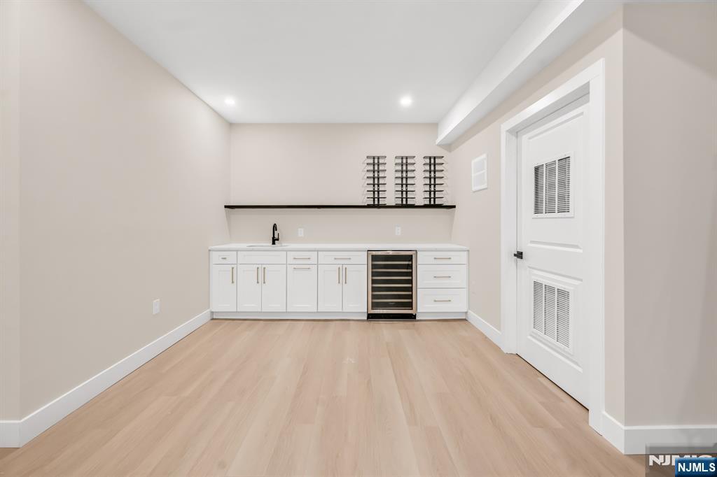 623 Alberta Drive, Paramus, NJ, 07652