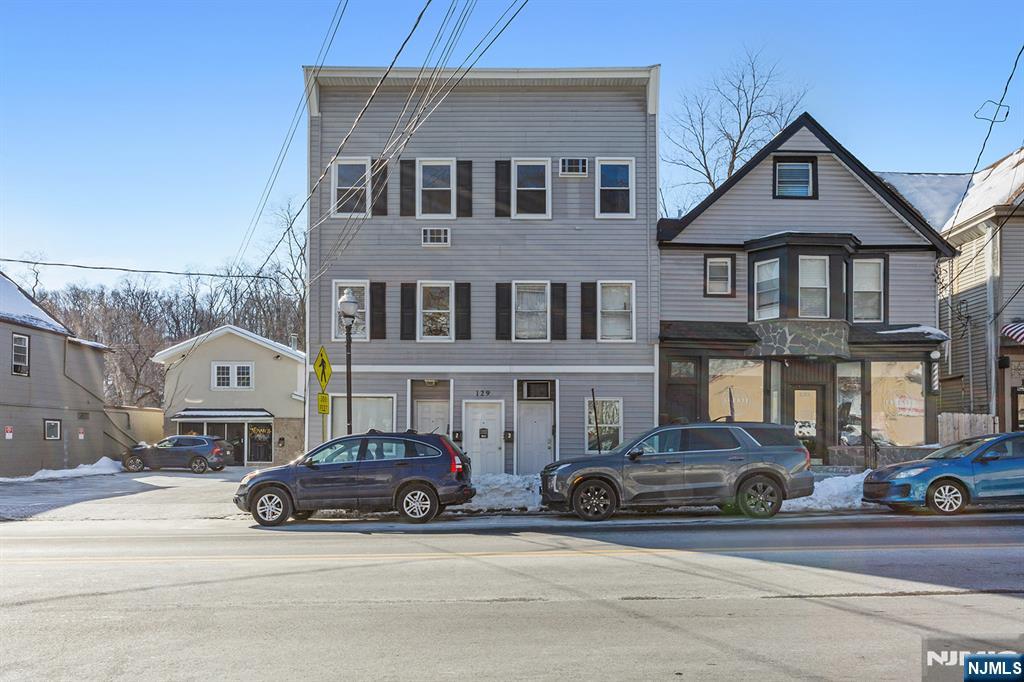 757 Ray, Ridgefield, NJ, 07657