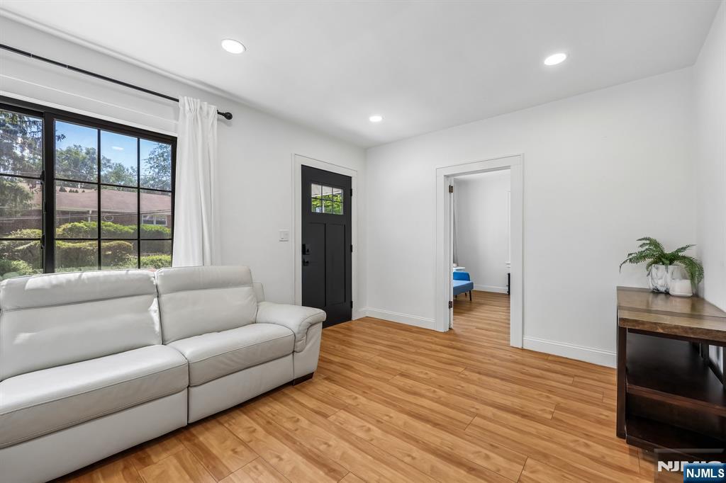 508 High Street - Photo 3