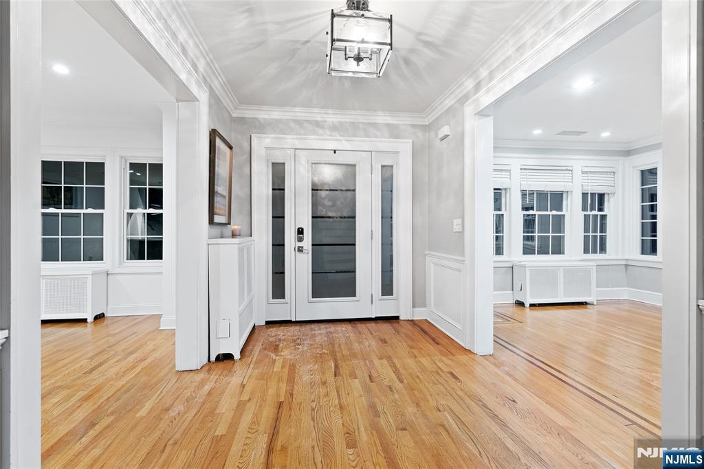 764 Goffle Road - Photo 4