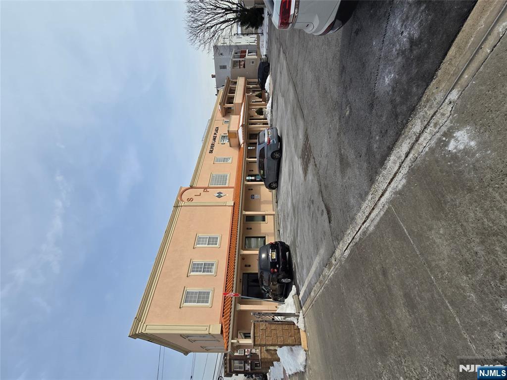 144 Belmont Avenue 201 - Photo 2
