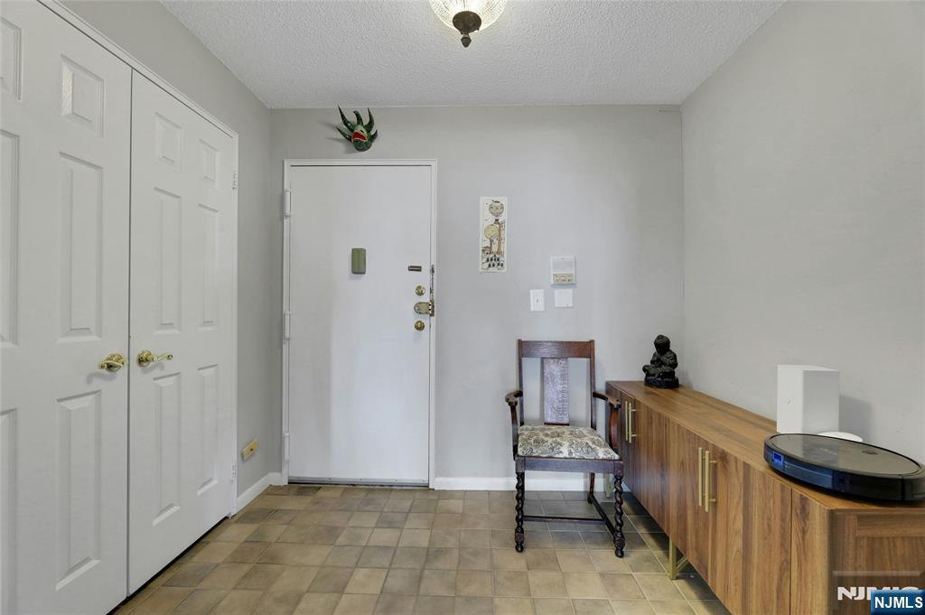 307 Prospect Avenue UNIT 14I, Hackensack, NJ, 07601