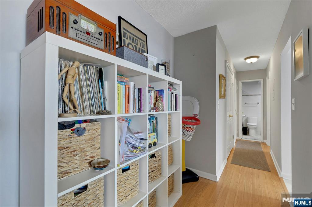 307 Prospect Avenue UNIT 14I, Hackensack, NJ, 07601