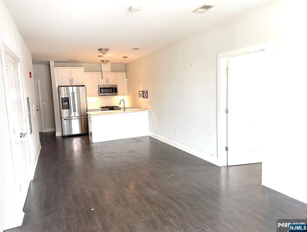 1901 Summit Avenue #301
