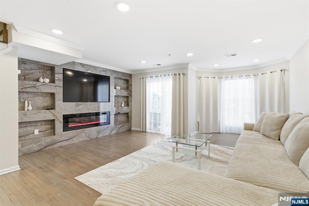 521 Piermont Avenue, River Vale, NJ, 07675