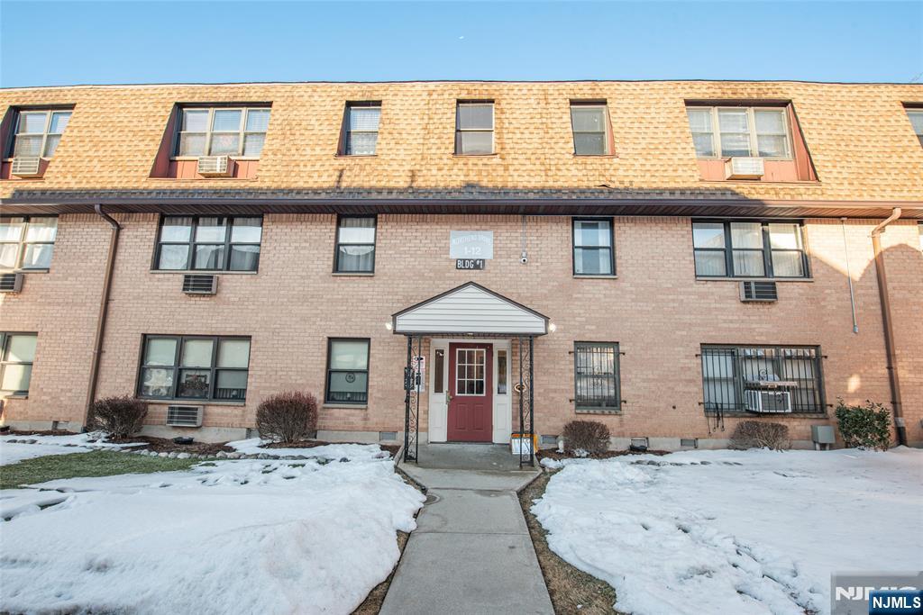 348A Boulevard, Hasbrouck Heights, NJ, 07604