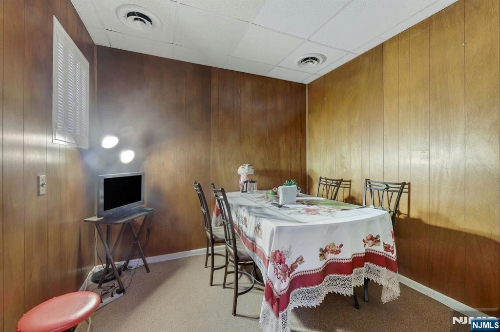 213-215 Central Avenue