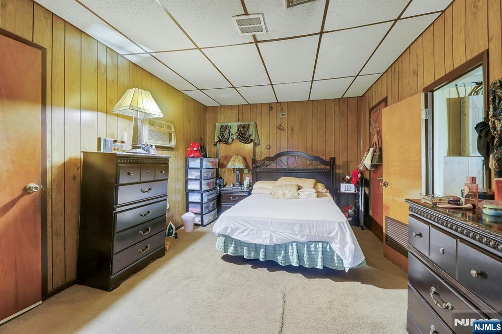 213-215 Central Avenue