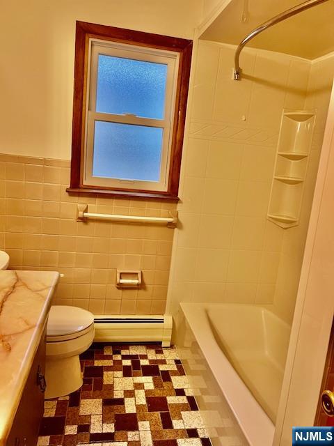 225 6th, #2, Fairview, NJ 07022 Listing Photo  13