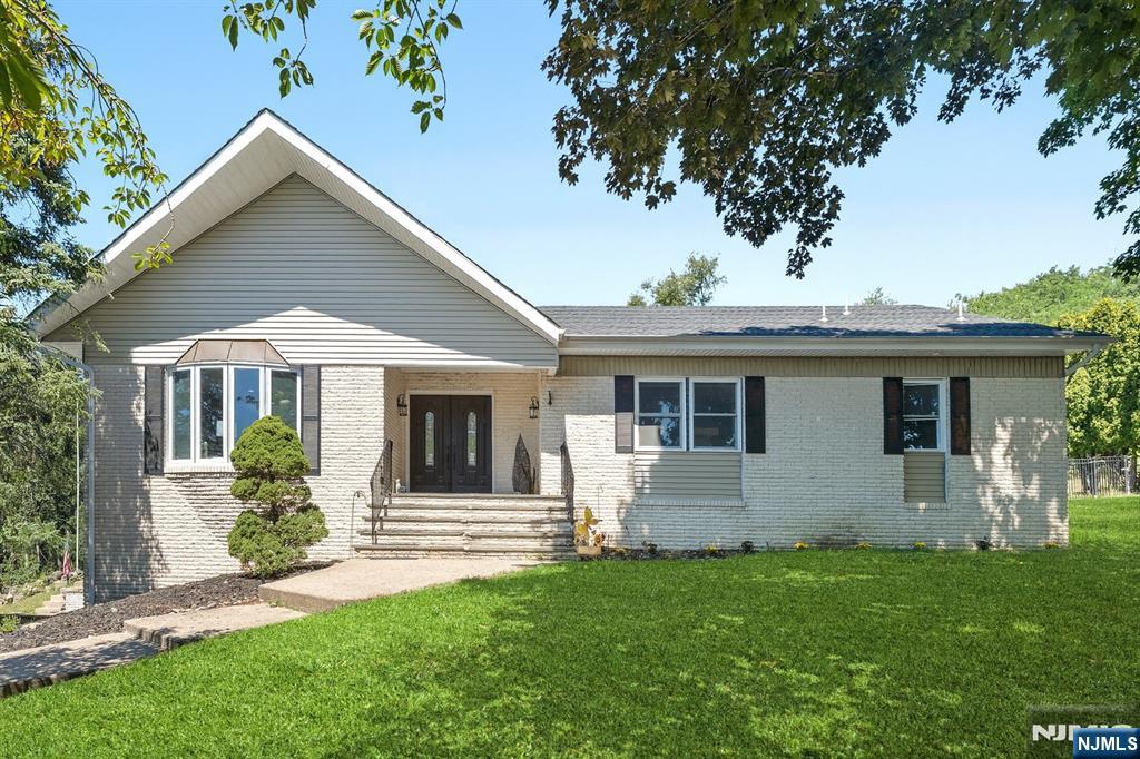 1 Rossi Drive - Photo 4