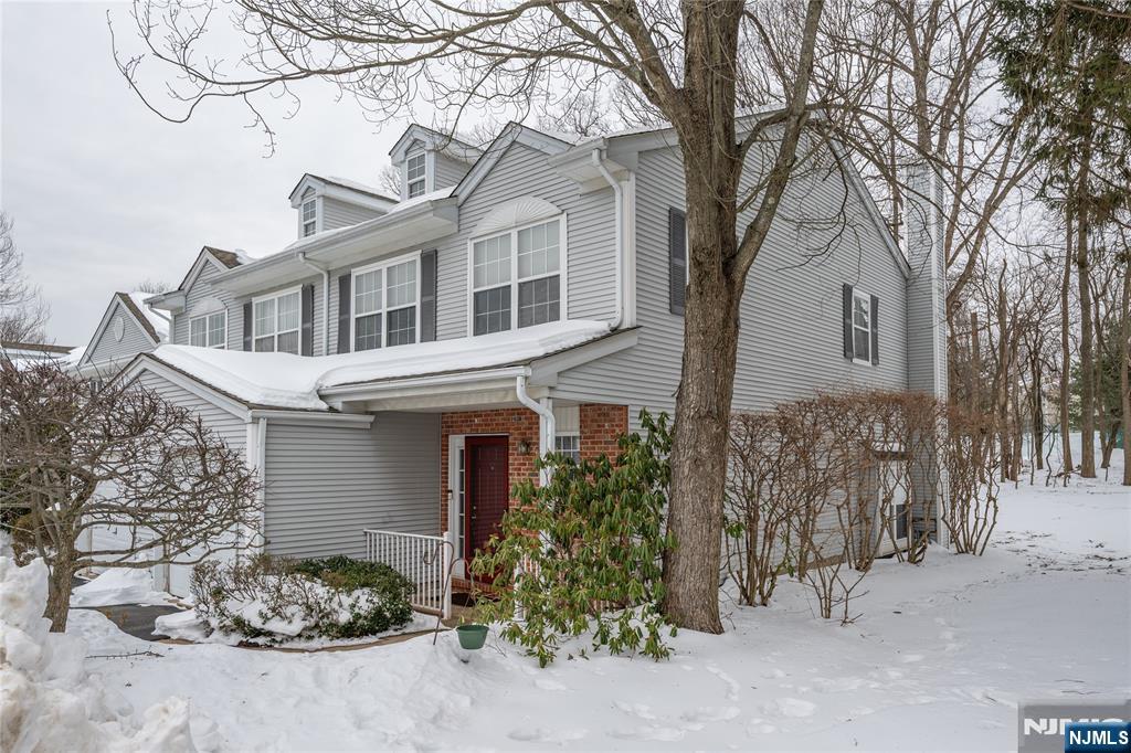 345 Kaplan, Hackensack, NJ, 07601