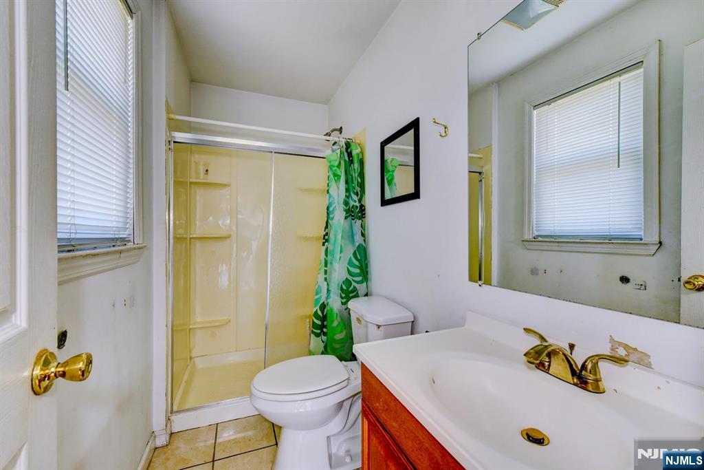 27 Newell Avenue