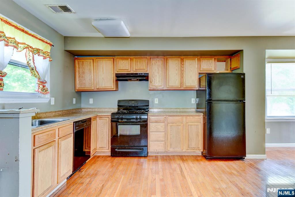 27 Newell Avenue