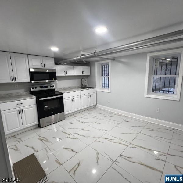 345 Summer Avenue — photo 21