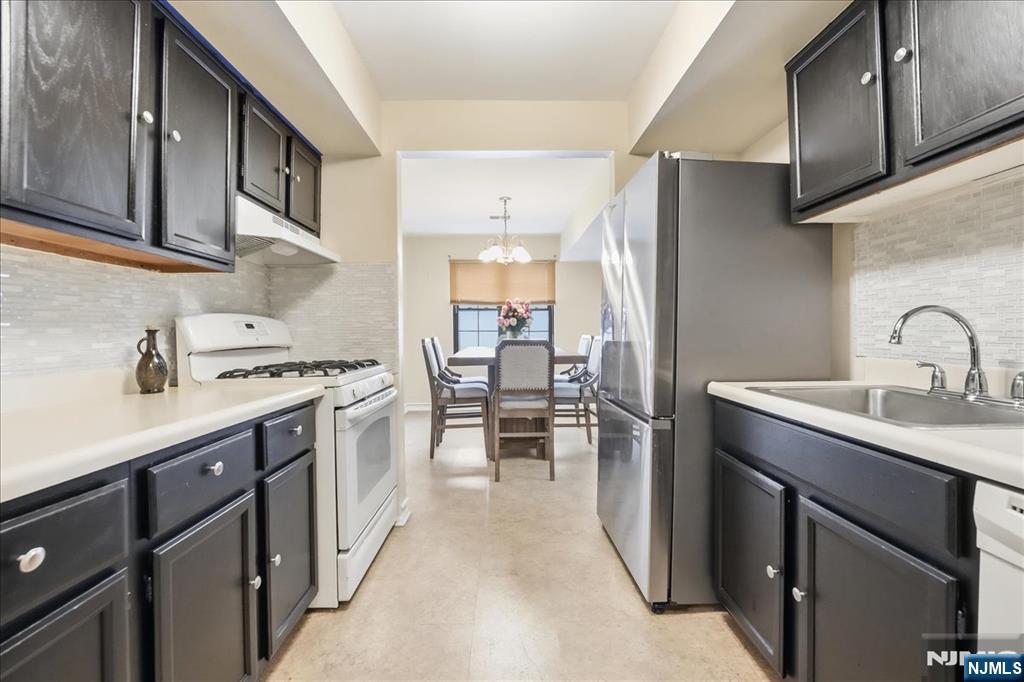 Homes for sale in Woodbridge, NJ | 297 Alpine Wy #C, Woodbridge, NJ 07095 | MLS# 26004626