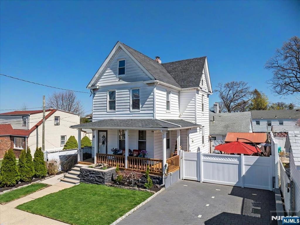 71 Monroe Street - Photo 2