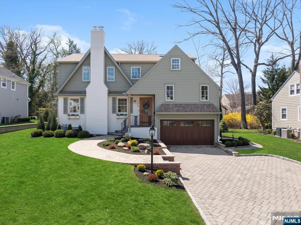 22 Meadow Lake Drive, Mahwah, NJ, 07430