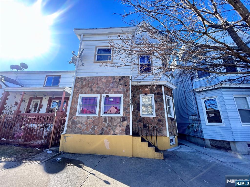 966 24th Street - Photo 1