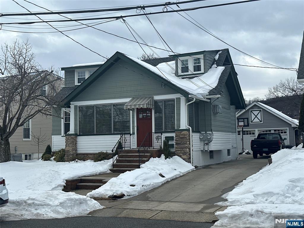 348A Boulevard, Hasbrouck Heights, NJ, 07604